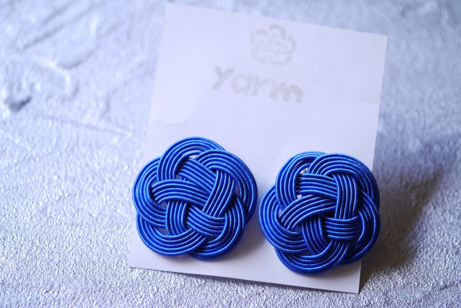 上品な梅結びのピアス＆イヤリング [ yarm ]