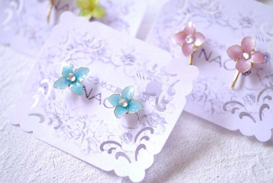 じゅわんと広がるパステルカラーの虜。お花ピアス＆イヤリング  [ こうめ工房NAO ]