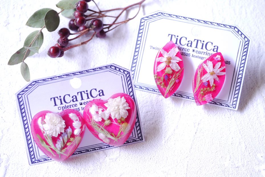 大人気！ お花のイヤリング＆ピアスが到着です！  [ TicaTica ]
