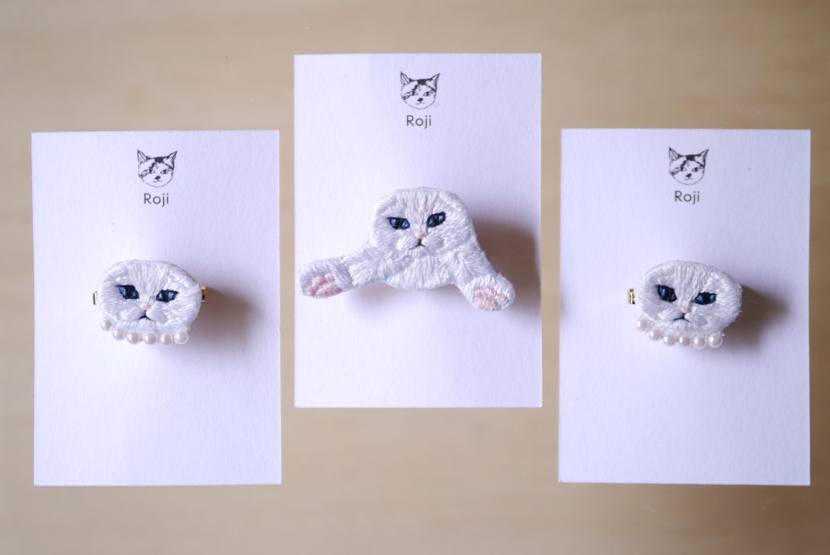 猫ブローチ＆イヤリング・ピアス  [ ロジ ]
