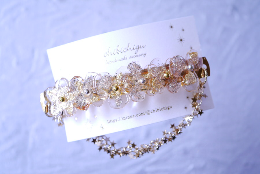 chibichigu キラキラのお花バレッタとピアス