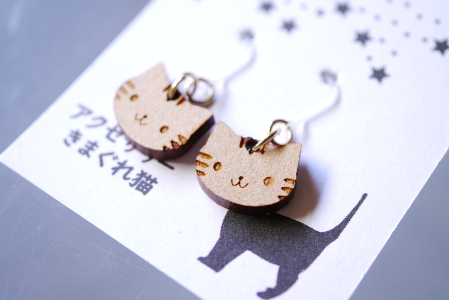 アクセサリーきまぐれ猫。　猫ちゃんと和モチーフピアス