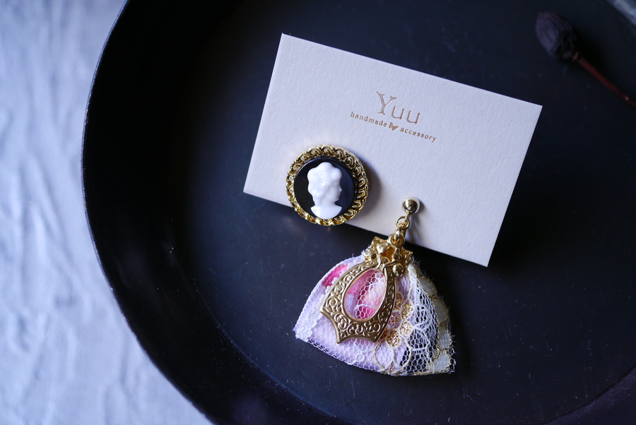 yuu*　カメオのアシンメトリー＆海色イヤリング