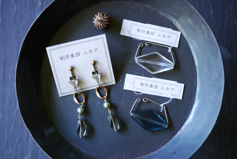 制作集団 ムカデさん　ヴィテージパーツのイヤリングとチタンとアクリルのイヤカフが届きました！