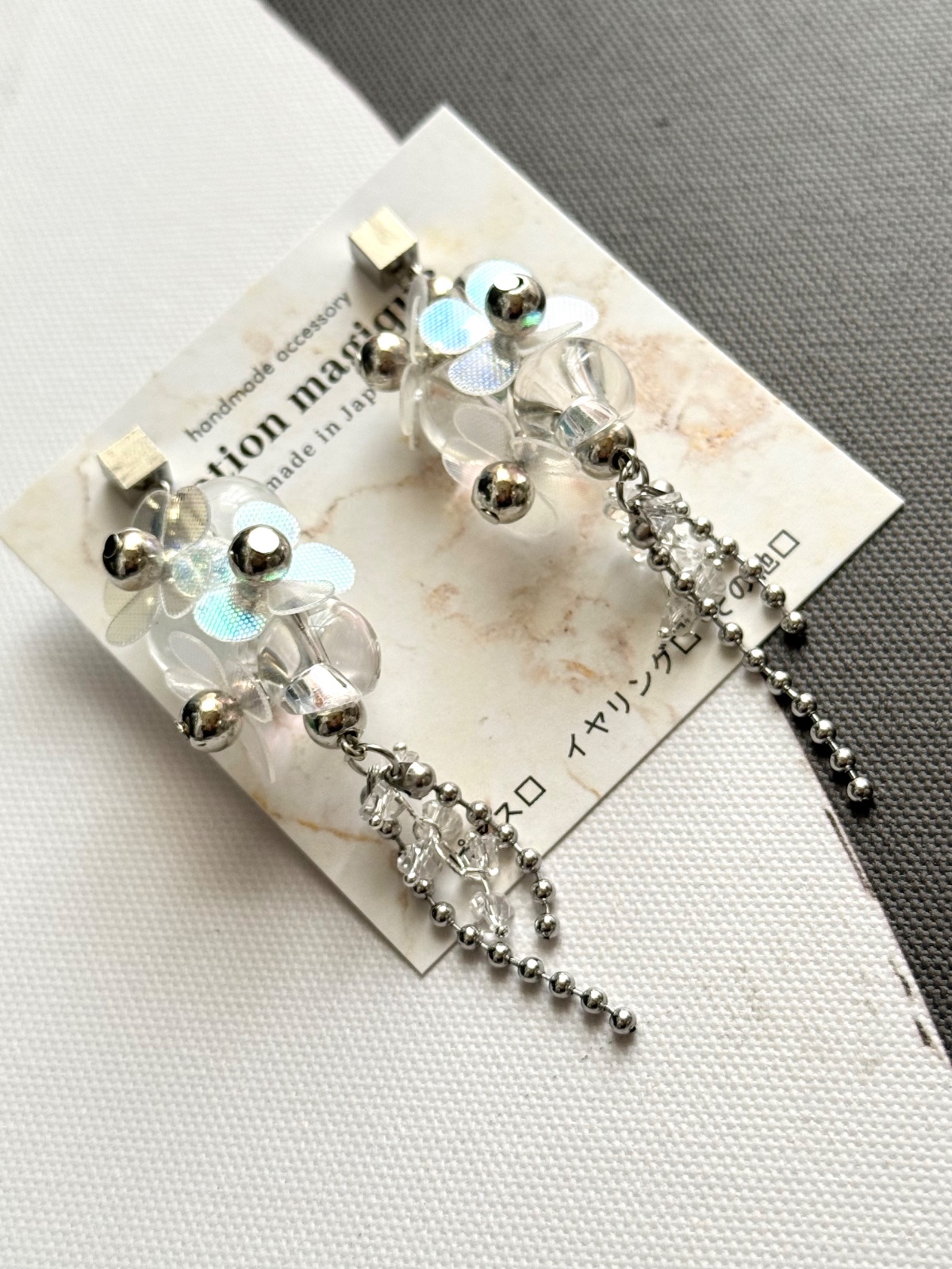オーロラPVCお花畑ピアス