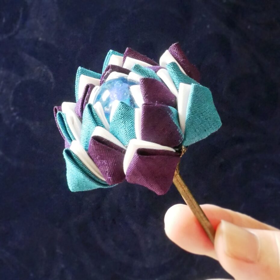 つまみ細工 縹